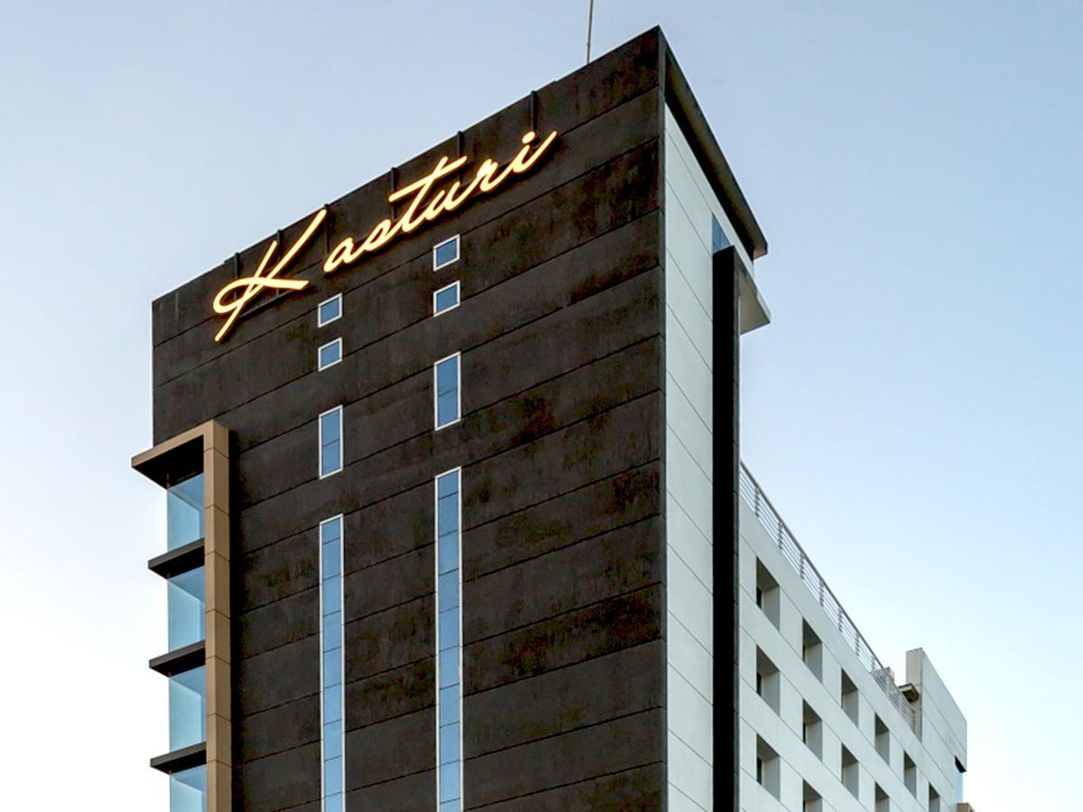 Hotel Kasturi Orchid Pāl Buitenkant foto